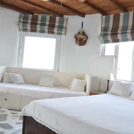 Milly * Mykonos Town
